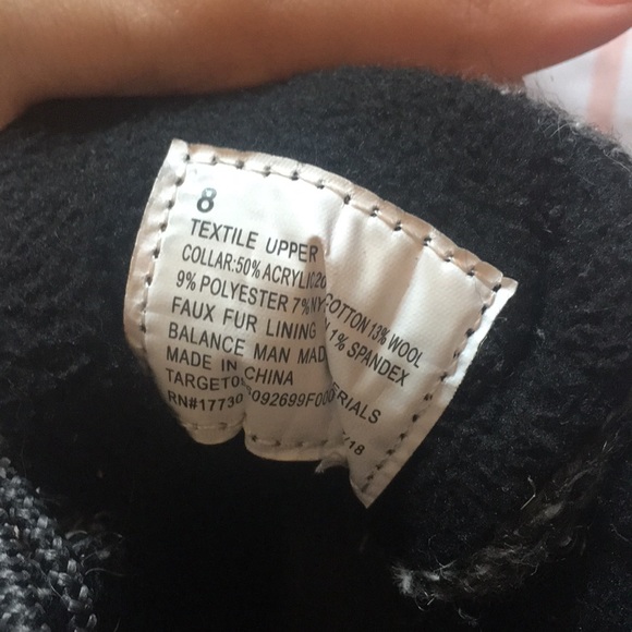 Boots - Picture 3 of 3